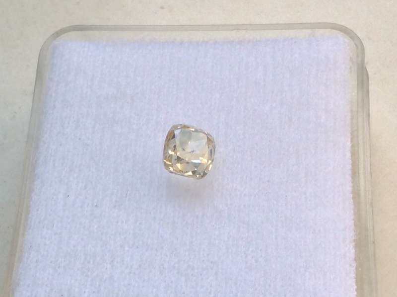 Full Of Sparkle/Appraisal included 1,285ct M Color SI2 Cushion CUT Diamond For Ring