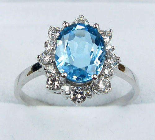 14K SOLID WHITE GOLD SWISS BLUE TOPAZ & WHITE SAPPHIRE RING!! 3.850CTS!!