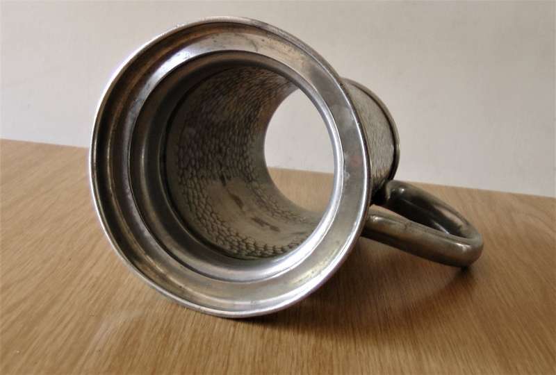 ER Marked English 1 Pint Hammered Pewter Tankard, Glass Bottom Base, Scroll Handle, Engraveable, EUC