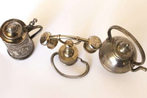 Vintage metal miniature kettle, miniature beer stein, miniature retro telephone figurine 1950-60