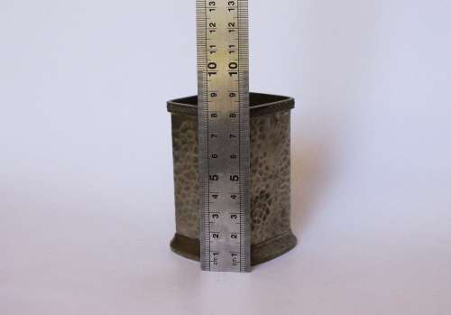 Granby hammered pewter Art Nouveau table top pen pencil holder toothbrush holder F.Pochin & Son 1910