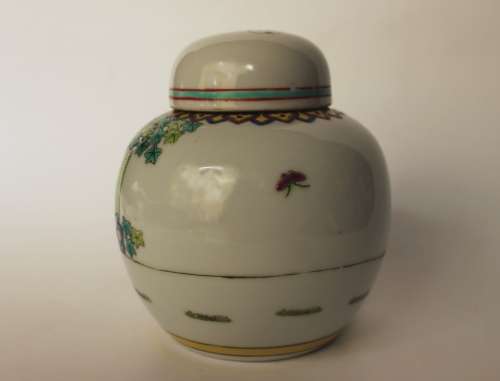 Chinese Famille Rose vase Oriental ginger jar mother and kids Jiangxi Jingdezhen Min Ci near mint