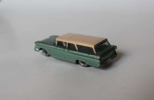 Lesney Matchbox No.31-B Ford Station Wagon 1959 Ford Country Sedan Wagon Ford Fairlane Model 1961-63
