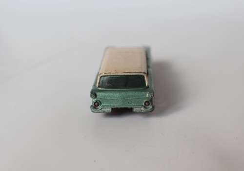 Lesney Matchbox No.31-B Ford Station Wagon 1959 Ford Country Sedan Wagon Ford Fairlane Model 1961-63