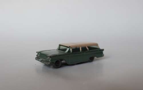 Lesney Matchbox No.31-B Ford Station Wagon 1959 Ford Country Sedan Wagon Ford Fairlane Model 1961-63