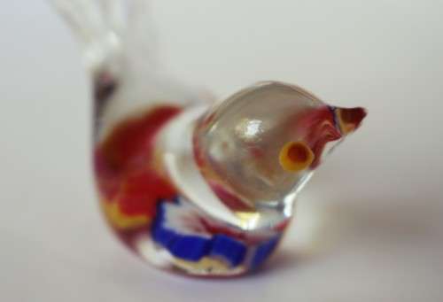 Vintage Murano Style Blown Glass Finch Bird Figurine Paperweight Bullicante Bubble c1960s EUC