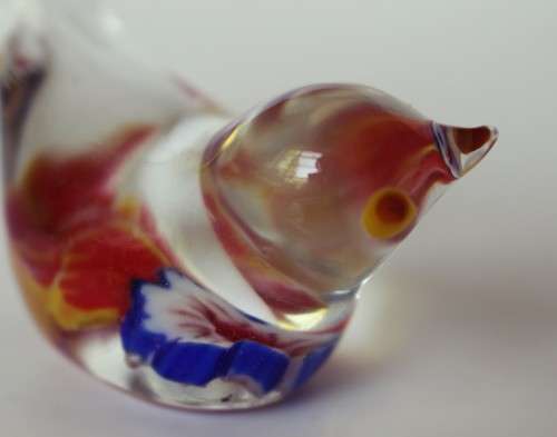 Vintage Murano Style Blown Glass Finch Bird Figurine Paperweight Bullicante Bubble c1960s EUC