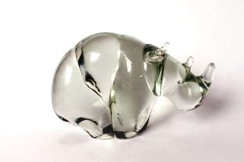 Vintage Ngwenya Glass Kingdom of Swaziland Rhinoceros Figurine Rhino Family w/Sticker Near Mint