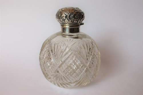 Victorian Sterling Silver Top Crystal Perfume Scent Bottle Walker Hall Sheffield c1900 England VG