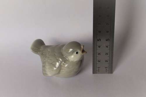 Otagiri OMC Vintage Sparrow Baby Bird Fledgling Figurine Giftware Japanese Porcelain Near Mint