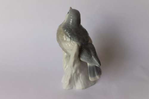 Otagiri OMC Vintage Porcelain Blue Grey Bird On A Branch Figurine Giftware Japan Near Mint