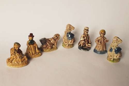 7 Wade Whimsies Nurseries Jill Wee Willie Winkie Dr Foster Little Bo Peep Mother Goose Tom Piper`s S