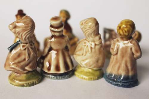 7 Wade Whimsies Nurseries Jill Wee Willie Winkie Dr Foster Little Bo Peep Mother Goose Tom Piper`s S