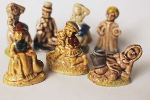 7 Wade Whimsies Nurseries Jill Wee Willie Winkie Dr Foster Little Bo Peep Mother Goose Tom Piper`s S