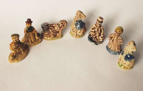 7 Wade Whimsies Nurseries Jill Wee Willie Winkie Dr Foster Little Bo Peep Mother Goose Tom Piper`s S