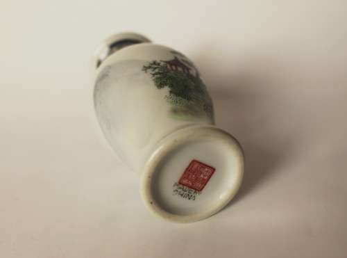 Chinese Jingdezhen porcelain PROC vase landscape calligraphy Oriental Asian art vase China excellent
