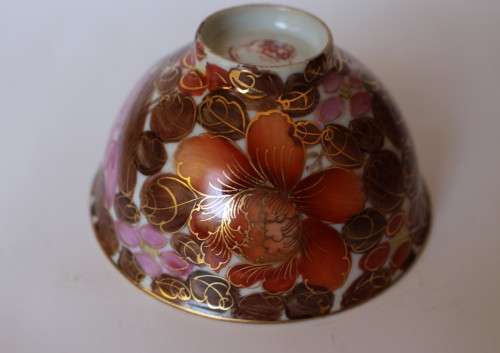 Vintage gilded pink, red, brown and white small Chinese Oriental Asian porcelain tea bowl
