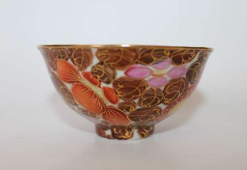 Vintage gilded pink, red, brown and white small Chinese Oriental Asian porcelain tea bowl