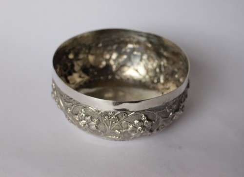 Fine Antique Anglo-Indian Silver Repousse Bowl Kutch Cutch Silver Colonial India 19thC Near Mint