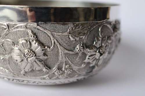 Fine Antique Anglo-Indian Silver Repousse Bowl Kutch Cutch Silver Colonial India 19thC Near Mint