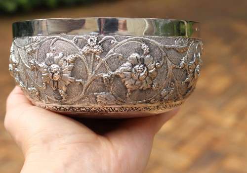 Fine Antique Anglo-Indian Silver Repousse Bowl Kutch Cutch Silver Colonial India 19thC Near Mint