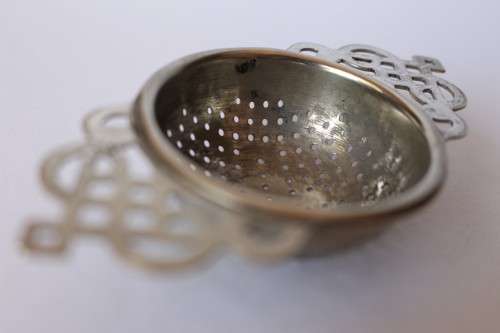 Art Nouveau Style 2 Piece Antique Silver Plate EPNS England Tea Strainer w/Tray c1910-1914 EUC