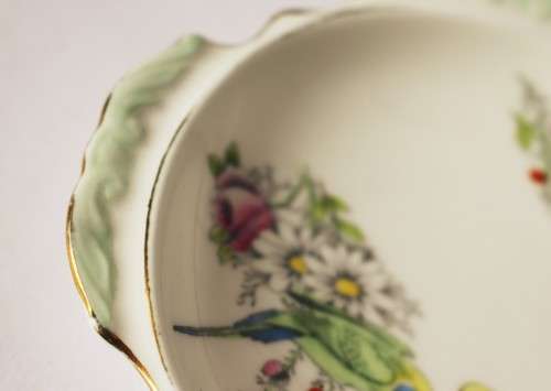 Paragon Margaret Rose bon bon dish, sweets candy dish, nut dish, olive dish, trinket 1930 excellent