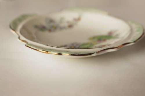 Paragon Margaret Rose bon bon dish, sweets candy dish, nut dish, olive dish, trinket 1930 excellent