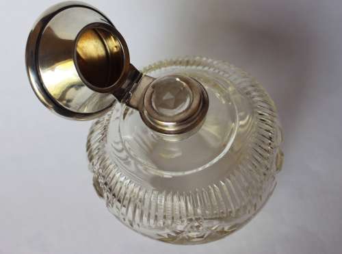 Antique Large Solid Sterling Silver Crystal Perfume Scent Bottle British Silver London c1920 EUC