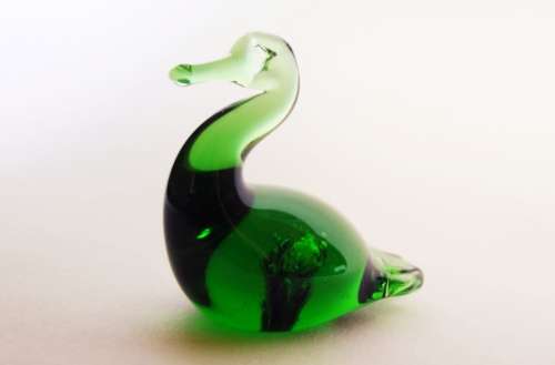 Seguso VdA Bullicante Murano glass swan bird figurine deep emerald art glass c 1950s Italy excellent