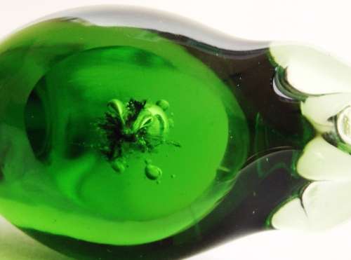 Seguso VdA Bullicante Murano glass swan bird figurine deep emerald art glass c 1950s Italy excellent