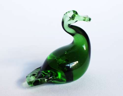 Seguso VdA Bullicante Murano glass swan bird figurine deep emerald art glass c 1950s Italy excellent