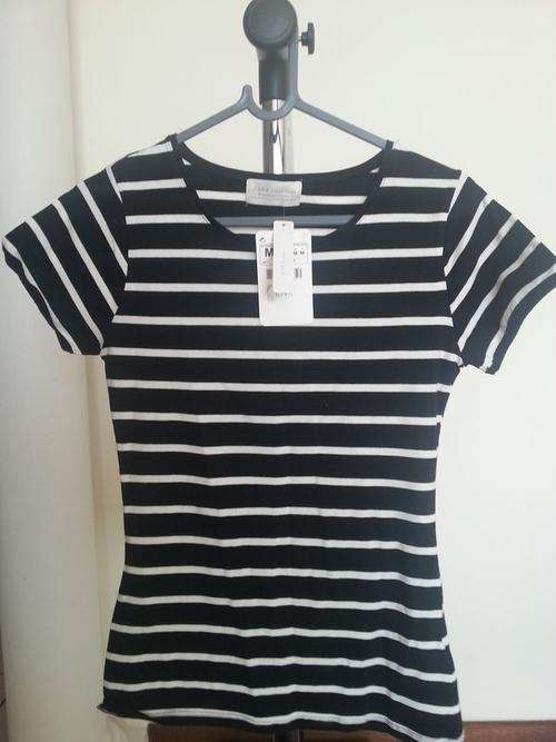 **IN STOCK**NEW WITH TAGS WOMENS ZARA TSHIRT SIZE UK M
