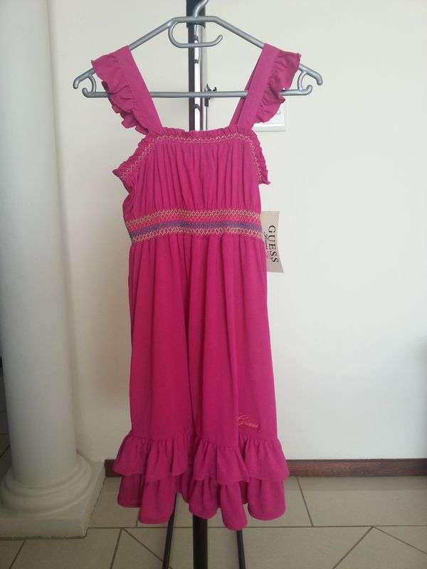 **IN STOCK**NEW WITH TAGS GIRLS GUESS AGE 10-12 - PINK