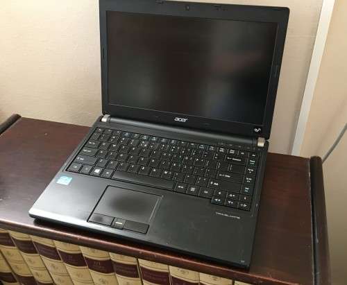 Acer Travelmate P633