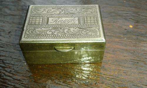 VINTAGE STERLING SILVER PILL BOX