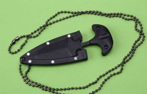 Self-defence Necklace Mini Push Dagger Fixed blade Full tang 440 stainless steel - LAST 5 AVAILABLE!