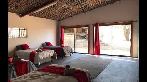 Pielanshoek Oak Cottage Bethlehem/Clarens 10 Sleeper -  3 Night Midweek Stay!