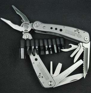 HARLEY-DAVIDSON - 22 in 1 Multi-tool pliers - LAST 4 AVAILABLE!!