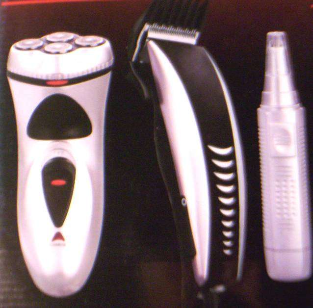 4 in 1 GROOMING / SHAVING SET ***BRAND NEW***