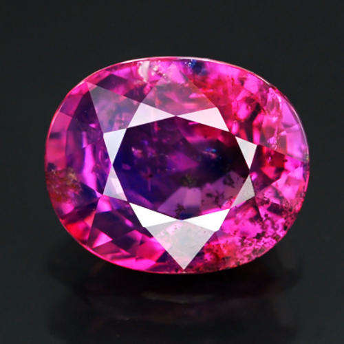 2.57ct CERTIFIED UNHEATED PINKISH PURPLE SAPPHIRE