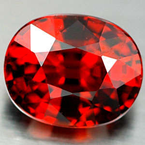 0.98ct IF ORANGE RED SPESSARTITE GARNET - Full fire & Lustre!