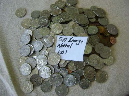 Sa 2nd Decimal Brons and nickel mixed. Most of the coins are UNC / Mint State