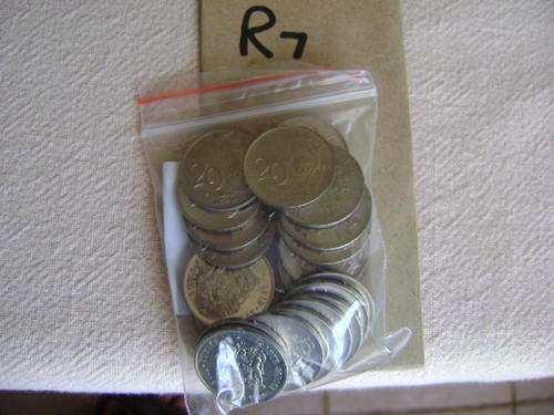 1965 TO 1990 SOUTH AFRICAN 20C - BAR 67 AND 69