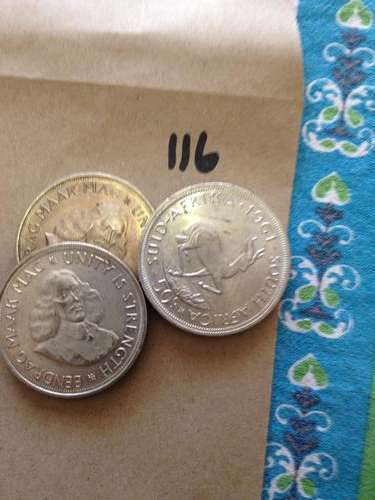 3 x 1961 SA SILVER UNION CROWN/ 5 SHILLINGS BID PER COIN