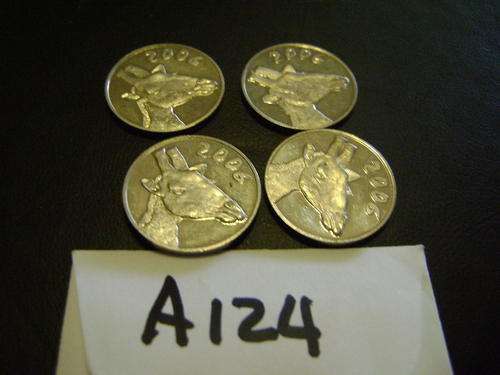 2006 NEW 4X SA MINT ISSUED  GIRAFFE BID PER COIN   R10.00