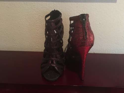 Steve Maddon Ombre Black and Red custom high heels