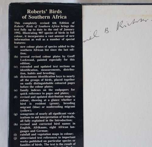 Robert's Birds of Southern Africa by G.L.Maclean