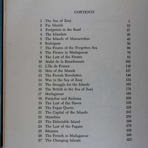 Islands in a Forgotten Sea by T. V. Bulpin
