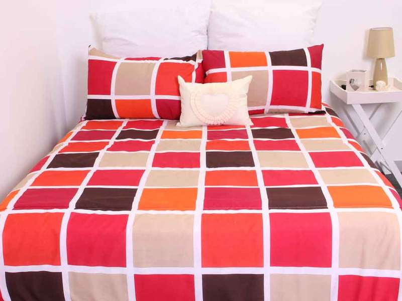 Sexy Squares Comforter Set (Double)